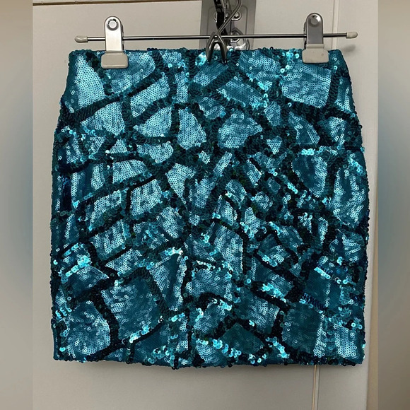 NWT Dresses and Other Drugs Blue Sequin Mini Skirt Size Small - Picture 1 of 6
